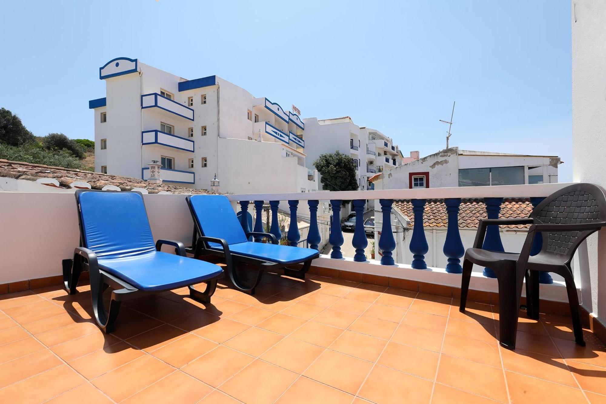 Akisol Apartments In Burgau Budens Extérieur photo