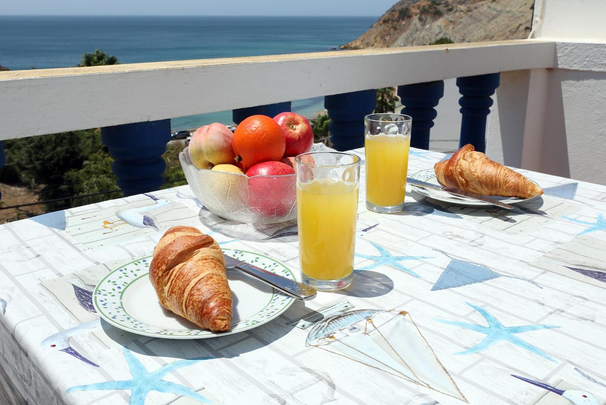 Akisol Apartments In Burgau Budens Chambre photo